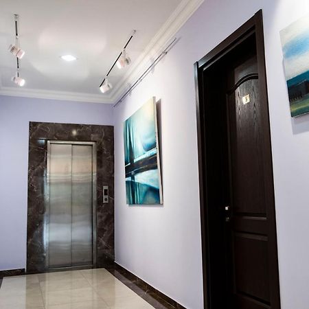 Art Hotel Batumi Exterior photo