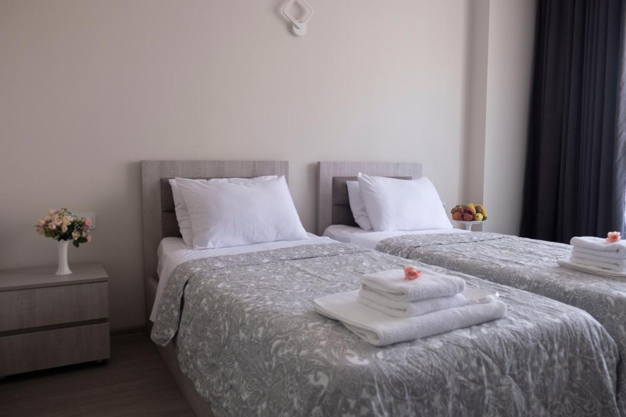 Art Hotel Batumi Exterior photo