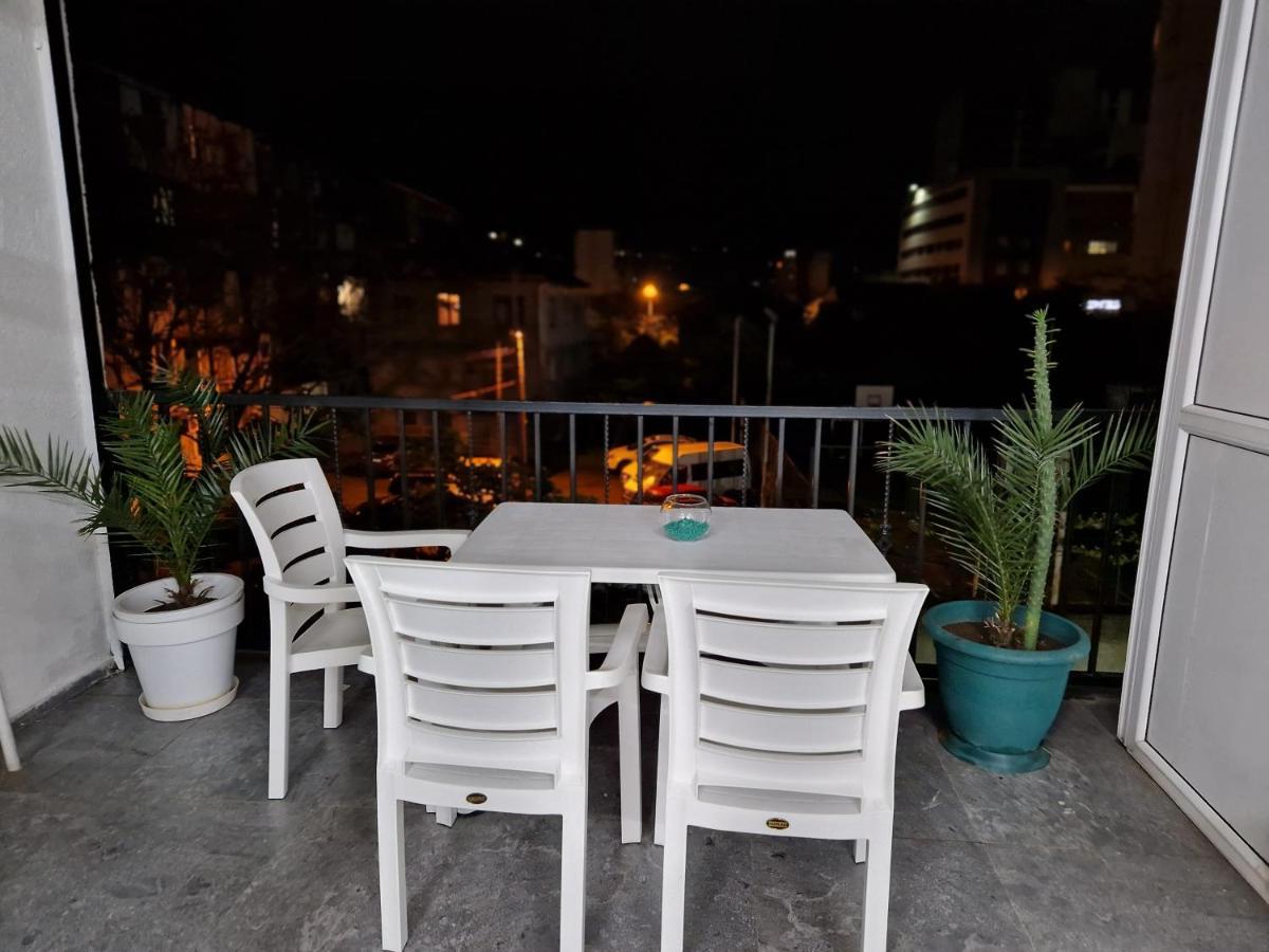 Art Hotel Batumi Exterior photo